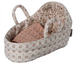 Maileg baby mouse carrycot