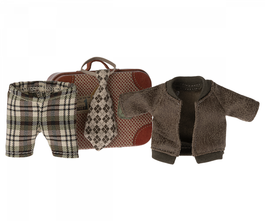 PRE-ORDER Maileg Jacket, pants and tie in suitcase, Grandpa mouse