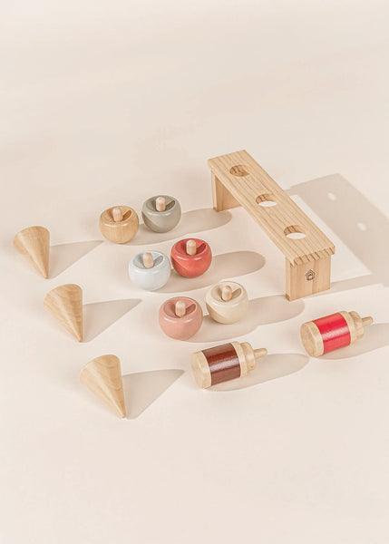 wooden ice cream stand play set