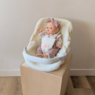 DOLL CARSEAT Sherpa by Tiny Harlow