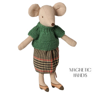 PRE-ORDER Maileg Grandma Mouse
