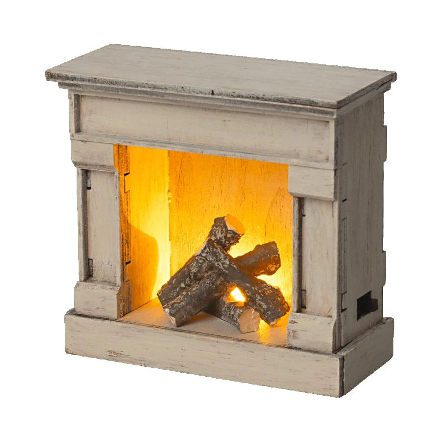 Maileg fireplace off-white