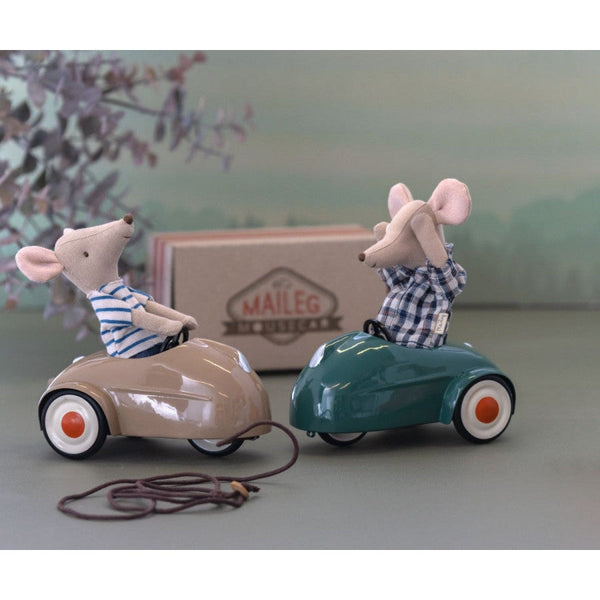 Maileg mouse car - light brown