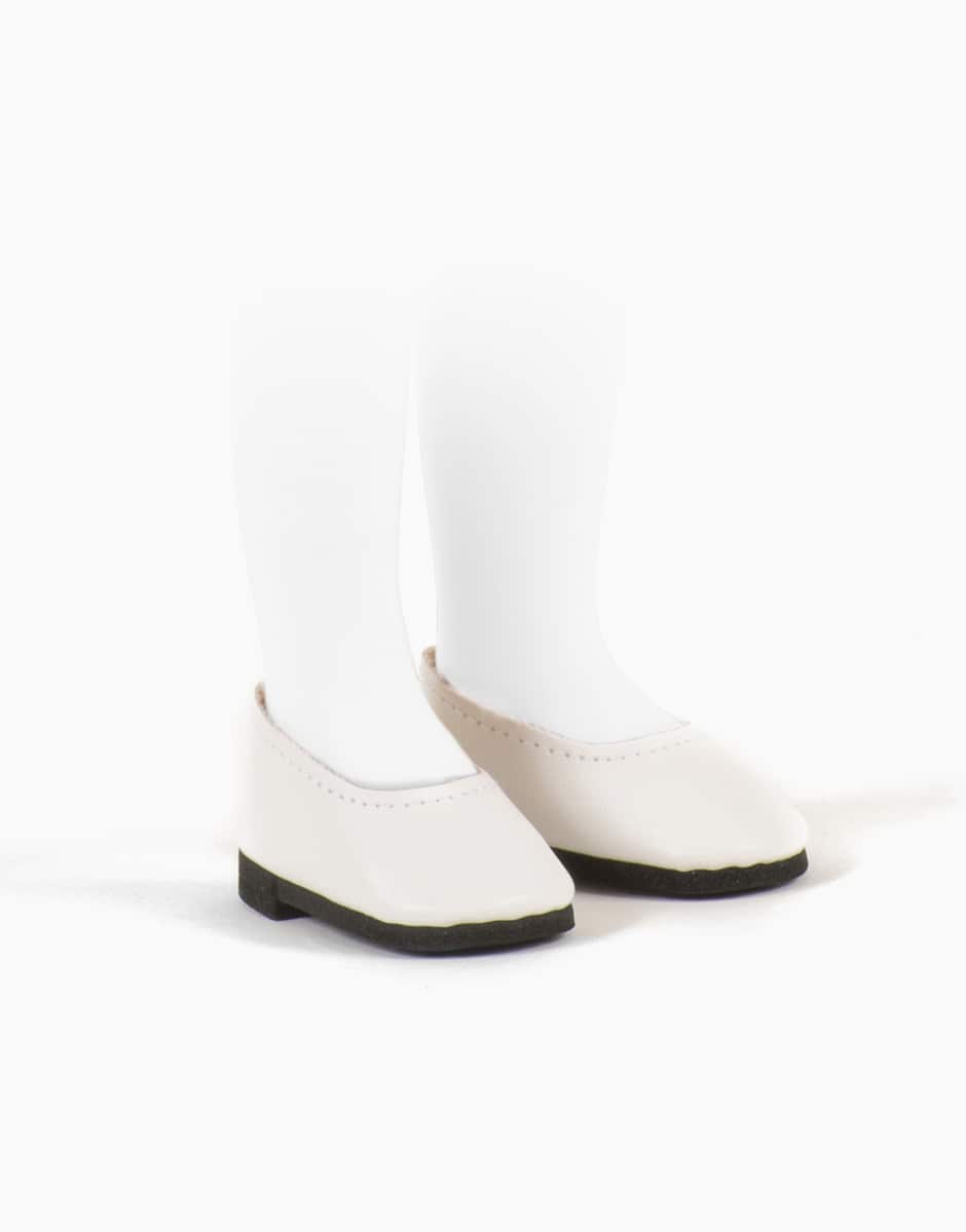 Las Amigas white doll shoes