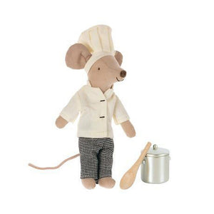 maileg chef mouse with soup pot and spoon