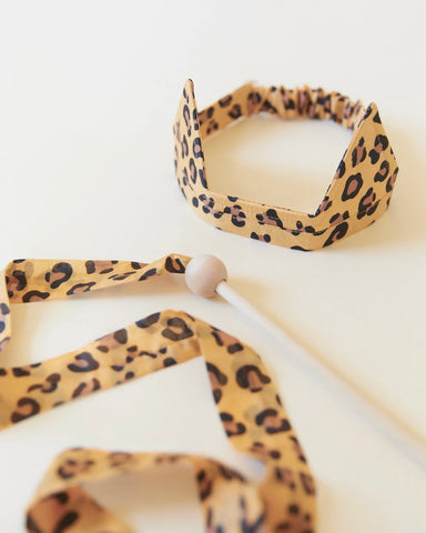 silk mini streamer by sarah's silks - leopard